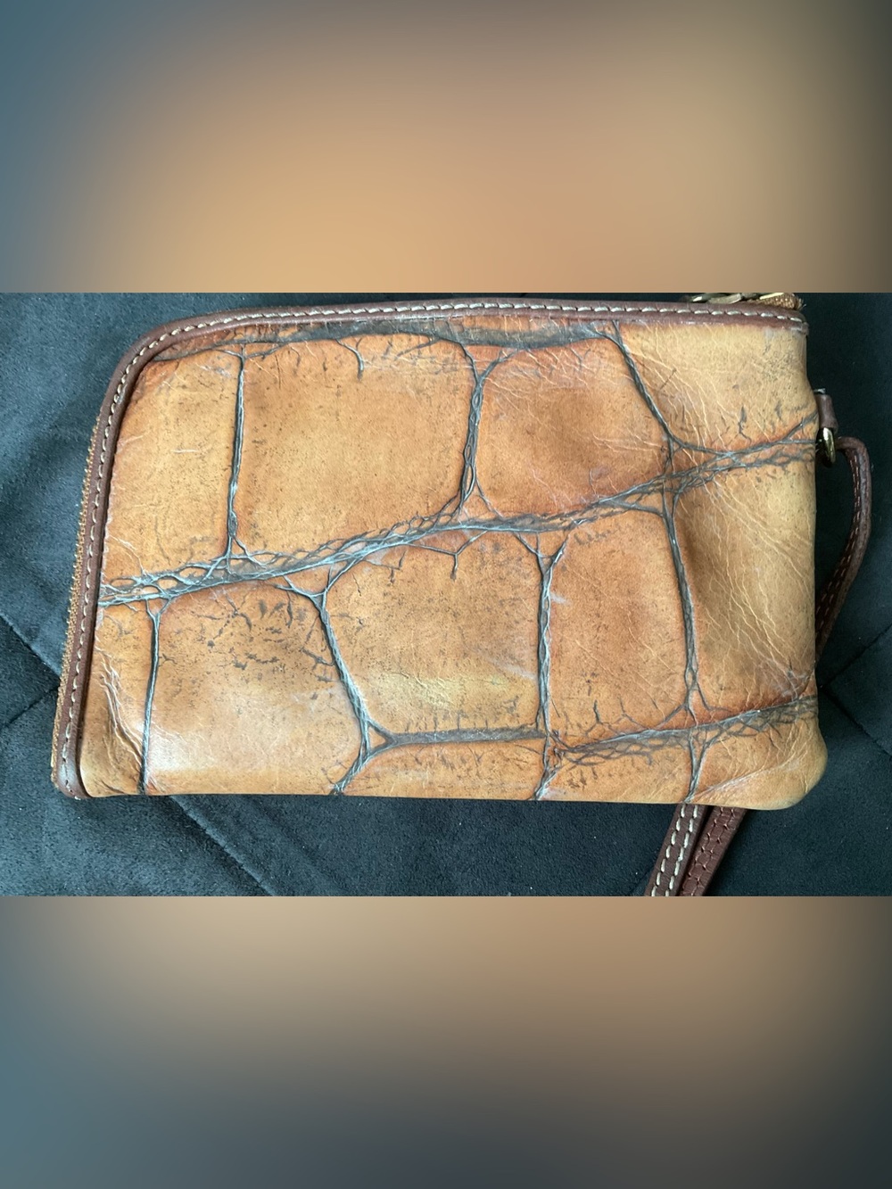 Dooney & Bourke Croc Embossed Vintage Wristlet Wallet Cognac Y2K - Picture 5 of 14